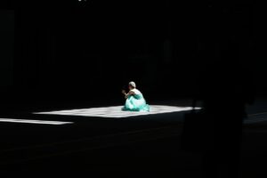 箱根で女性が一人旅する際に選ぶべき静かな宿は安いの？